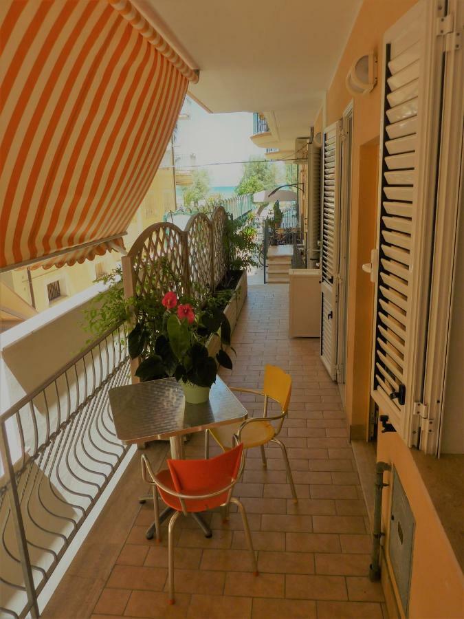 אפרטהוטל סן בנדטו דל טרנטו Beaurivage מראה חיצוני תמונה