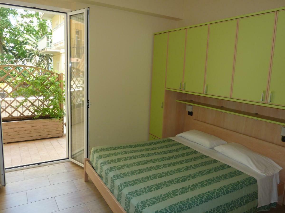 אפרטהוטל סן בנדטו דל טרנטו Beaurivage מראה חיצוני תמונה